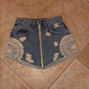 Carmar Denim Skirt, size 25 BNWT